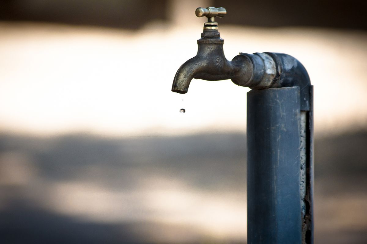Mehr als 99% des auf der Erde verfügbaren Süßwassers ist als Grundwasser gespeichert. (Quelle: © piu700 / pixelio.de)